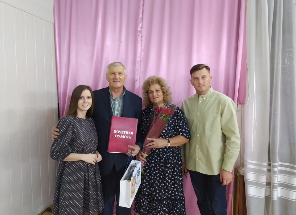 В Волгоградской области наградили лучших отцов