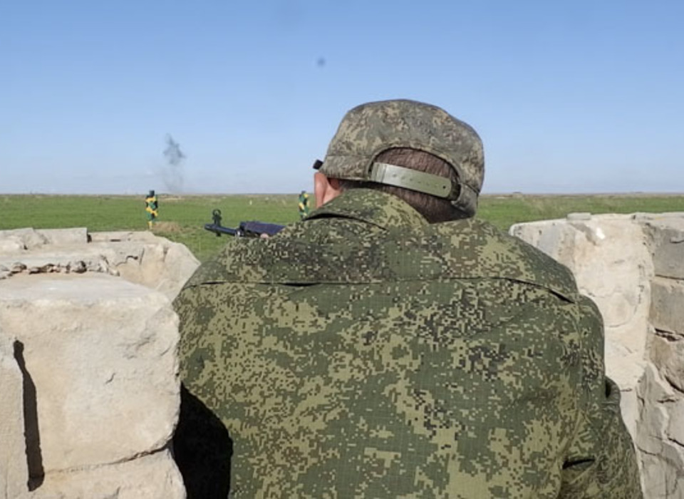 В Волгоградской области мобилизованные обучаются снайперской стрельбе