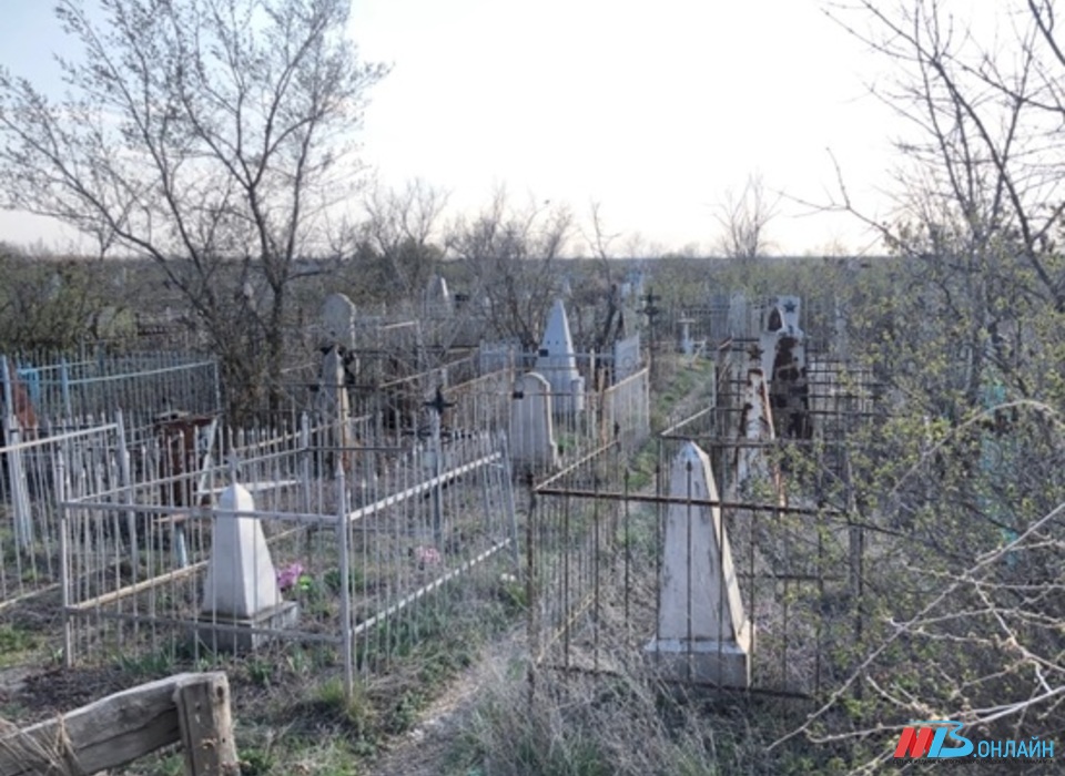 За кражу личных вещей волжанина сотруднику кладбища грозит 5 лет тюрьмы