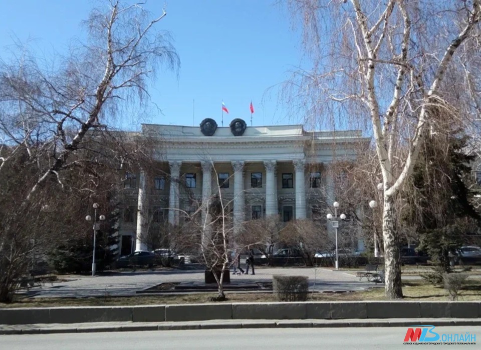В Волгоградской области уйдут в отставку три председателя судов