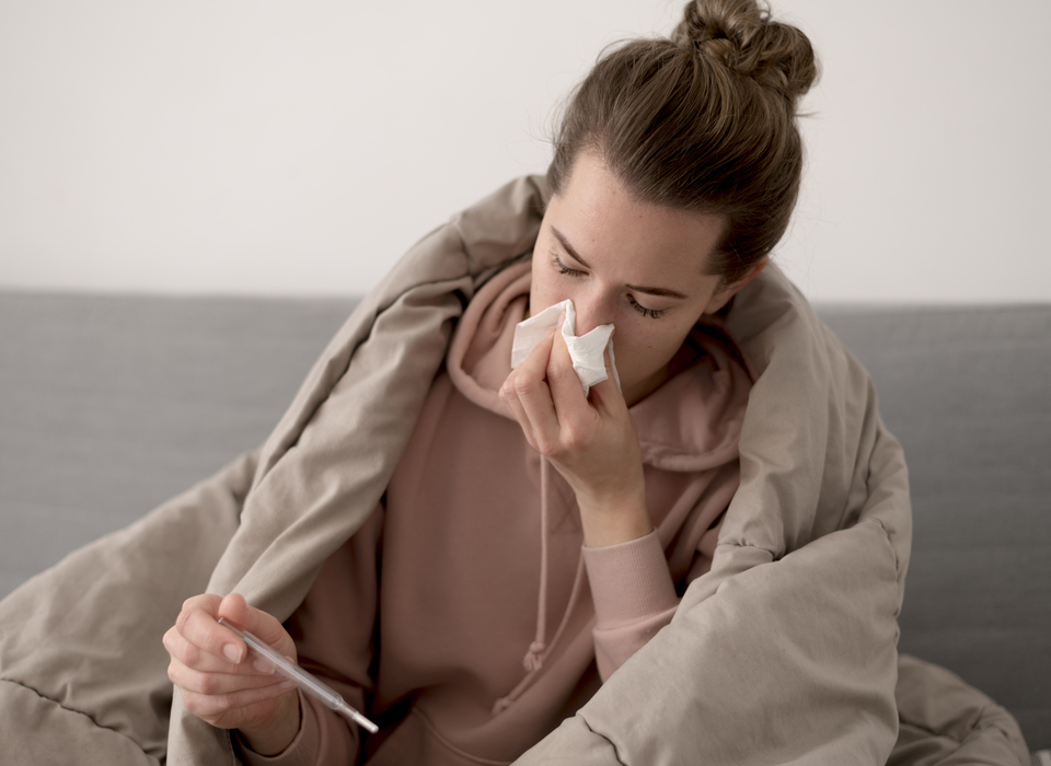 Роспотребнадзор: заболеваемость гриппом и ОРВИ снизилась на 7%