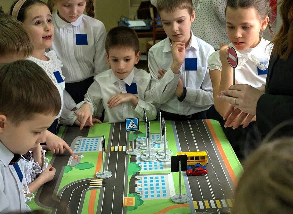 Волгоградским школьникам и воспитанникам детсада расскажут о ПДД