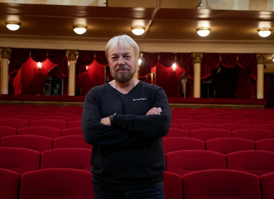 Андрей Курицын стал новым главным режиссёром Волгоградского НЭТа