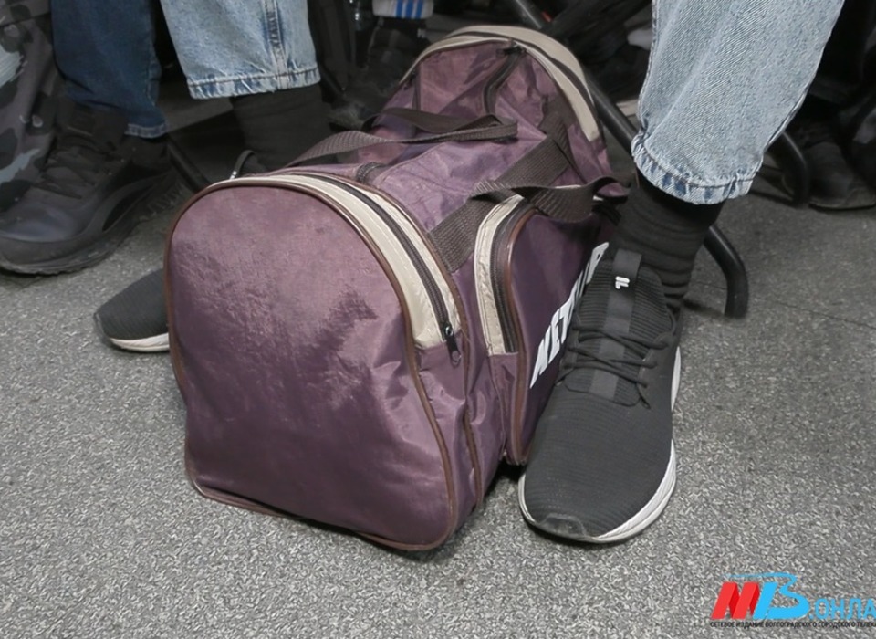 Жителям Волгограда рекомендовали держать под рукой «тревожный чемоданчик»