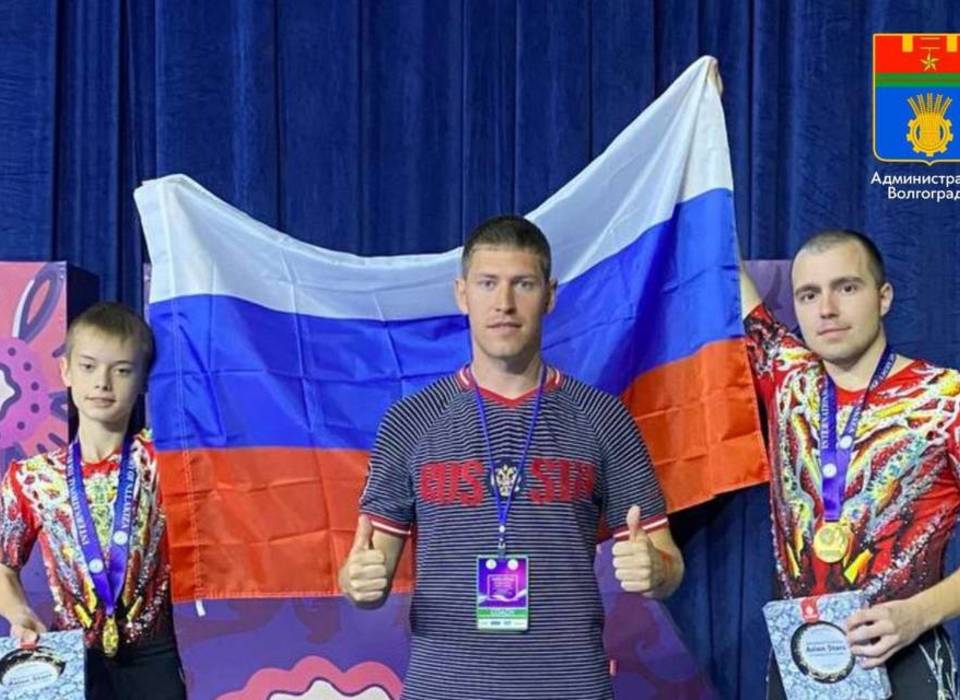 Волгоградские акробаты завоевали золото на соревнованиях в Ташкенте
