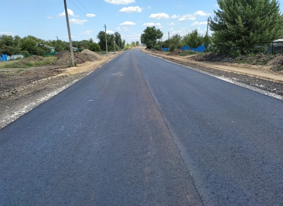 В Волгоградской области возвели и реконструировали 14,5 км дорог к селам