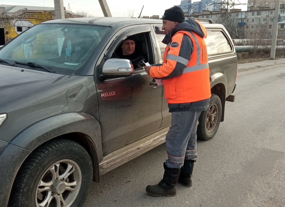 Волгоградским водителям напомнили о правилах пересечения железнодорожных переездов