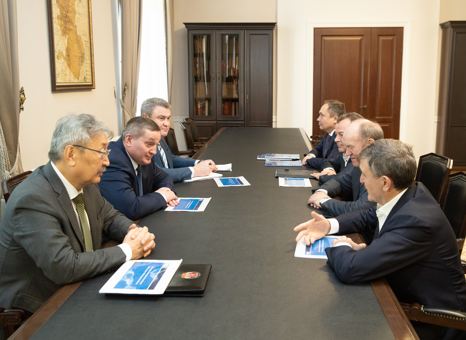 Андрей Бочаров встретился с руководителями компании «Газпром»