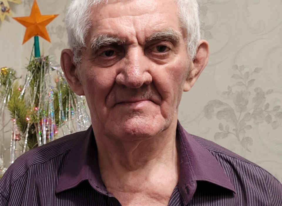 В Волгограде больше недели ищут 82-летнего пенсионера в норковой ушанке