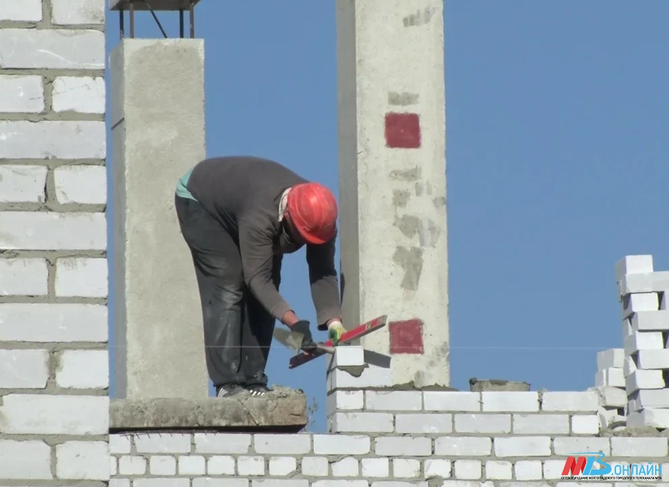 В 2022 году Волгоградская область направила на борьбу с безработицей 126 млн рублей