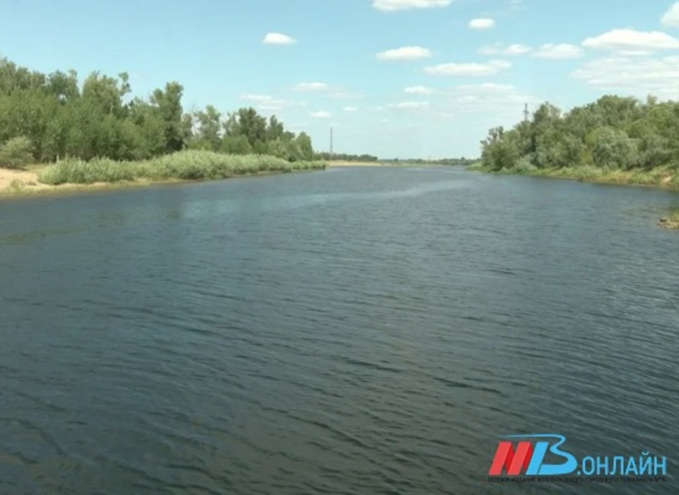 На расчистку реки Ахтубы в Волгоградской области потратят 800 тыс рублей