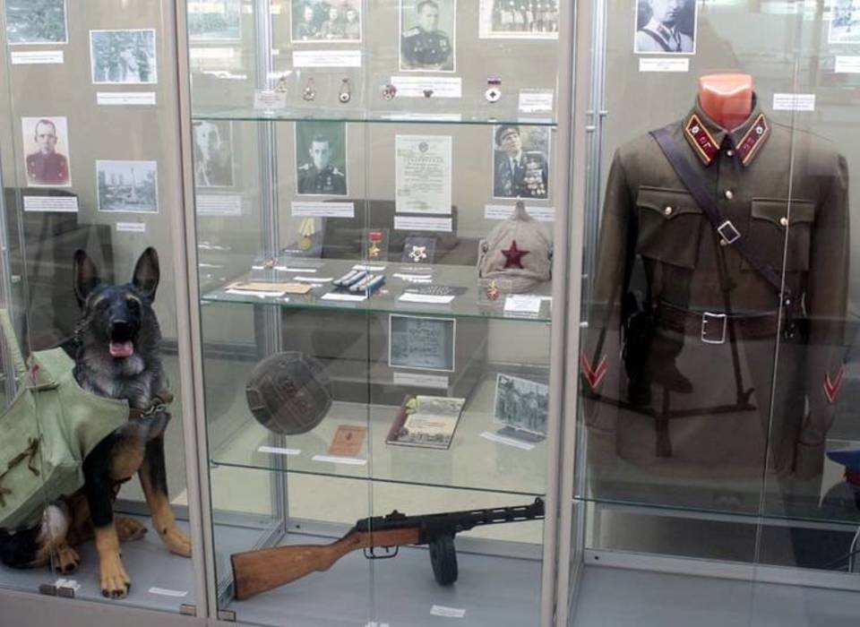 В волгоградской библиотеке открыли выставку памяти милиционеров Сталинграда