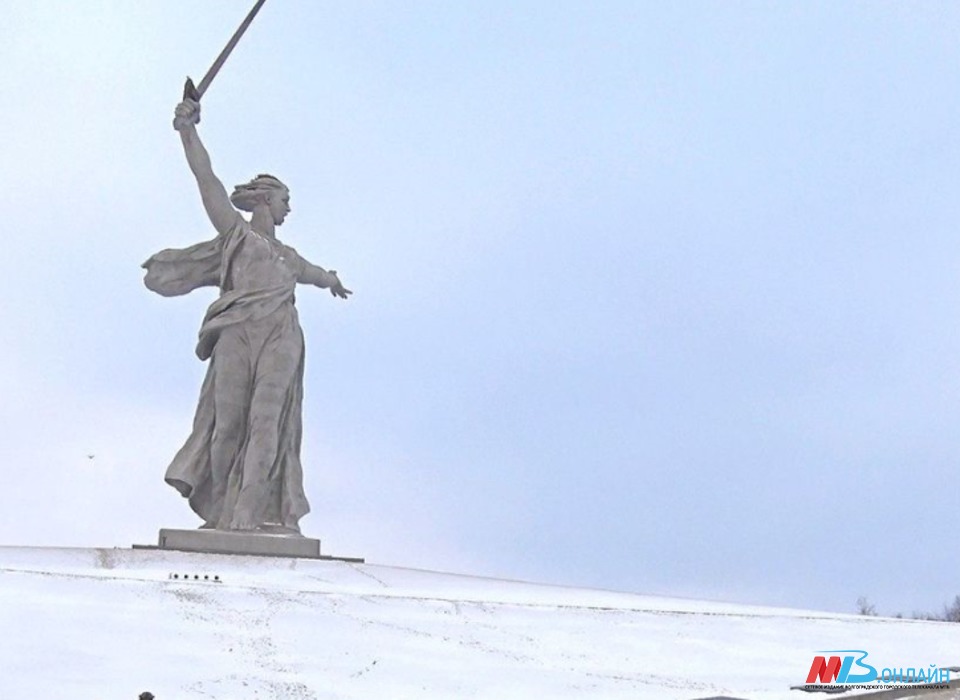Песков: Кремль сообщит, поедет ли Владимир Путин на 80-летие Сталинградской битвы