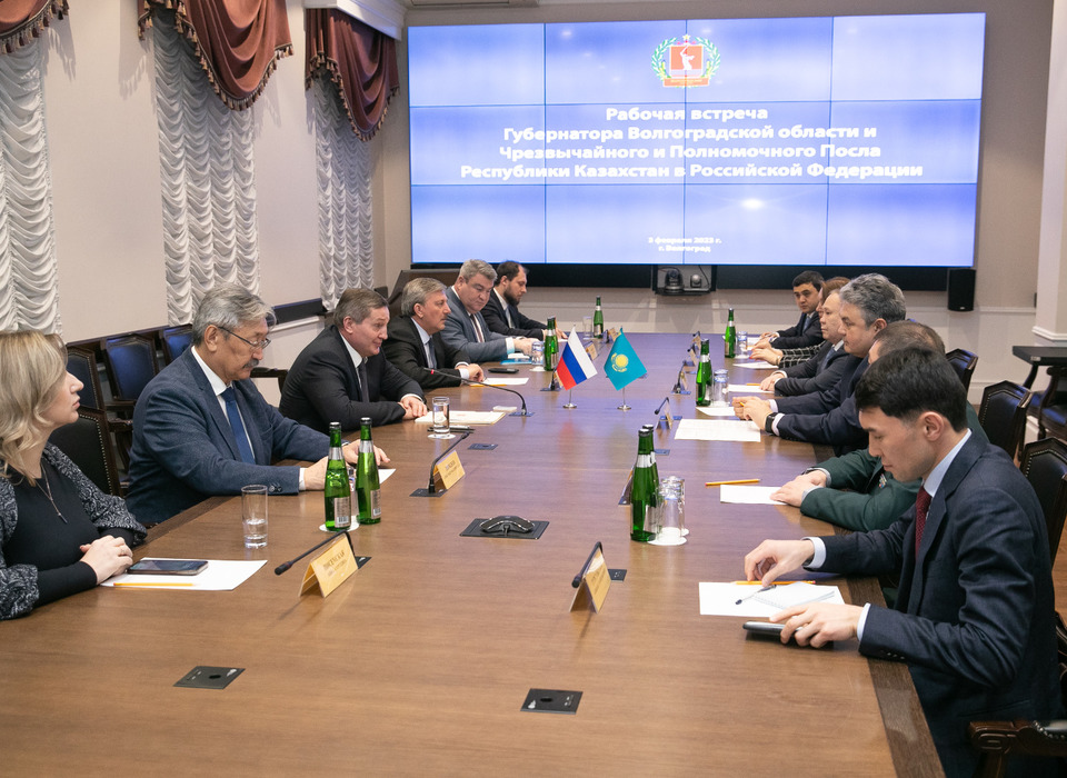 Андрей Бочаров встретился с Чрезвычайным и Полномочным Послом Республики Казахстан