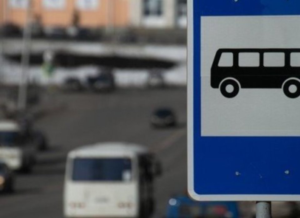 69-летний пенсионер умер на автобусной остановке под Волгоградом
