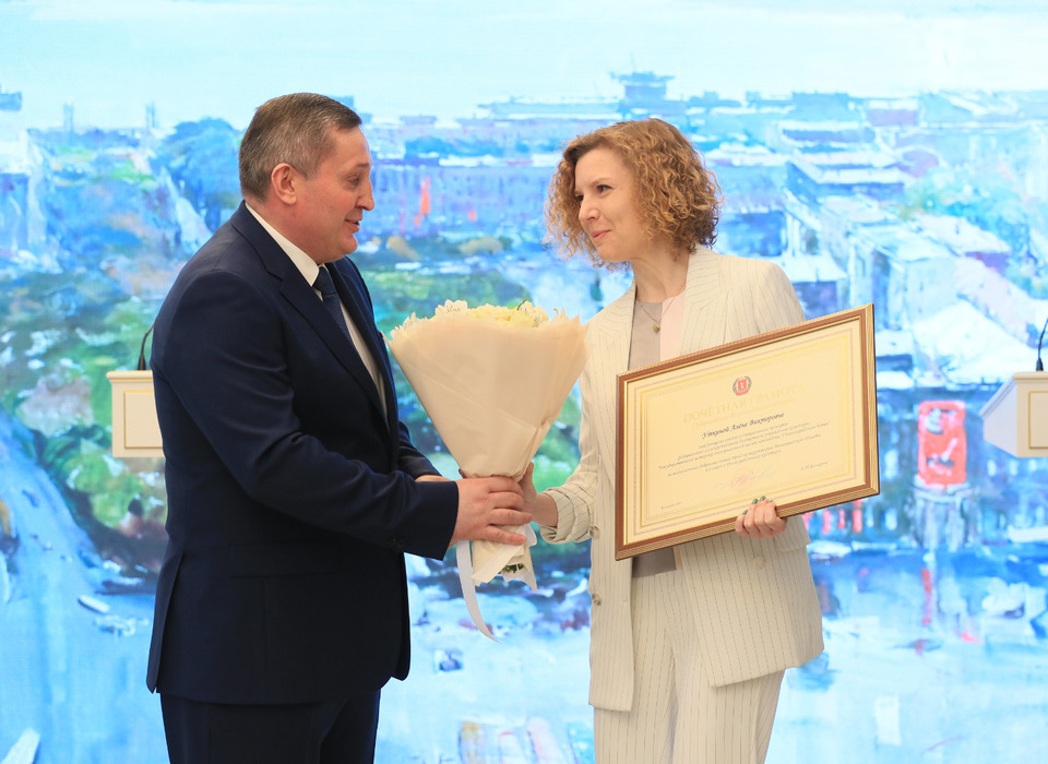 В Волгограде 12 деятелей культуры получили награды из рук губернатора Андрея Бочарова