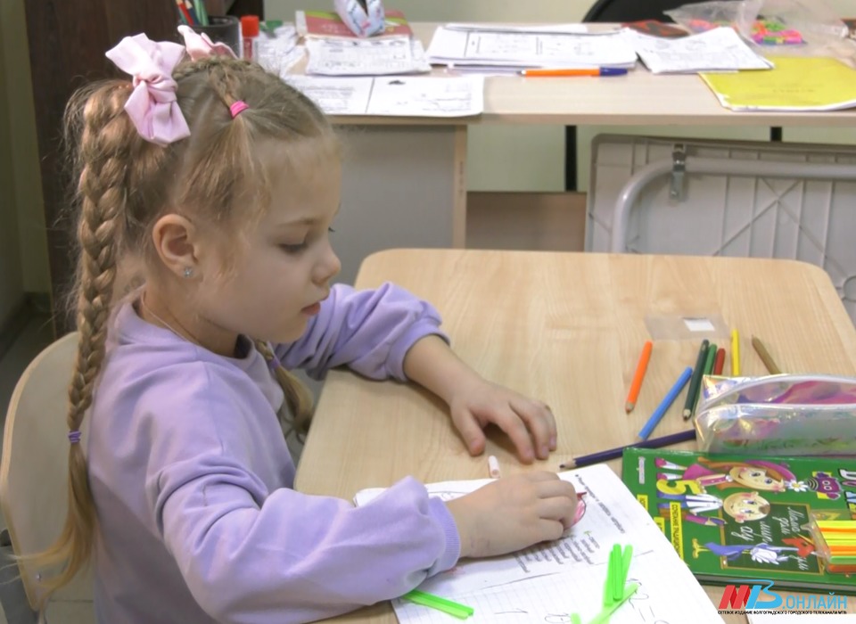 Как записать ребёнка в первый класс: волгоградские школы готовы принимать заявления с 1 апреля