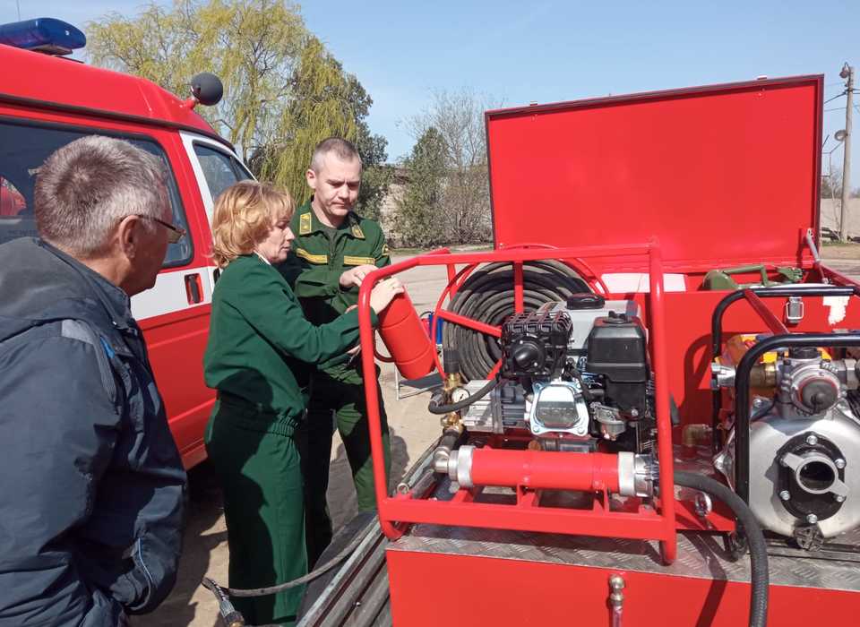 Четыре волгоградских лесничества получили новые пожарные модули