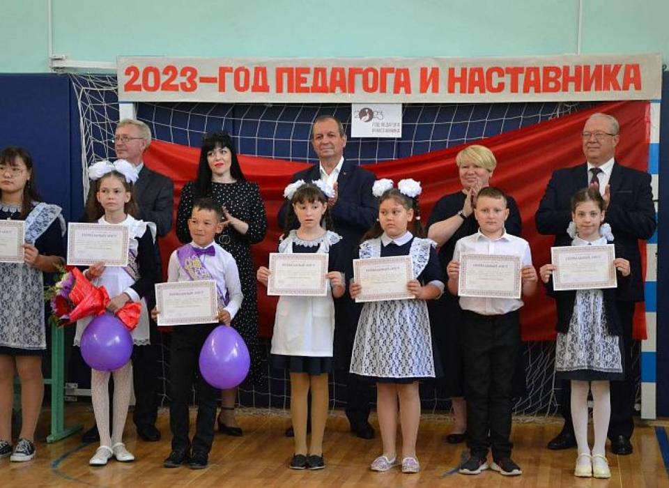 В Волгоградской области отремонтируют 55 школ в рамках программы «Единой России»