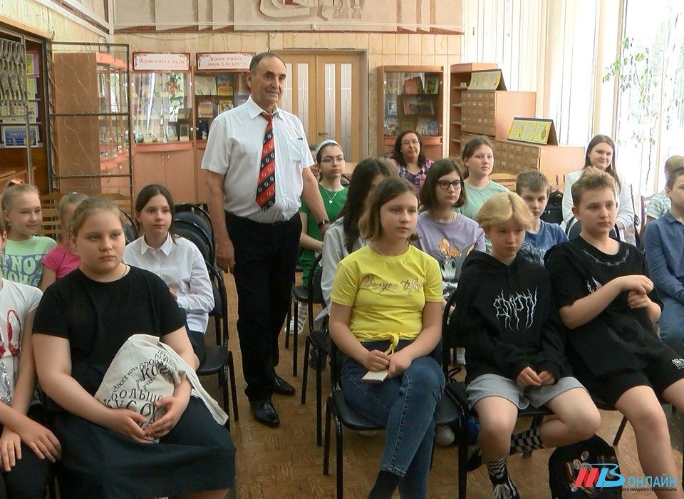 Волгоградские школьники встретились с писателями в рамках Всероссийской акции Библионочь-2023