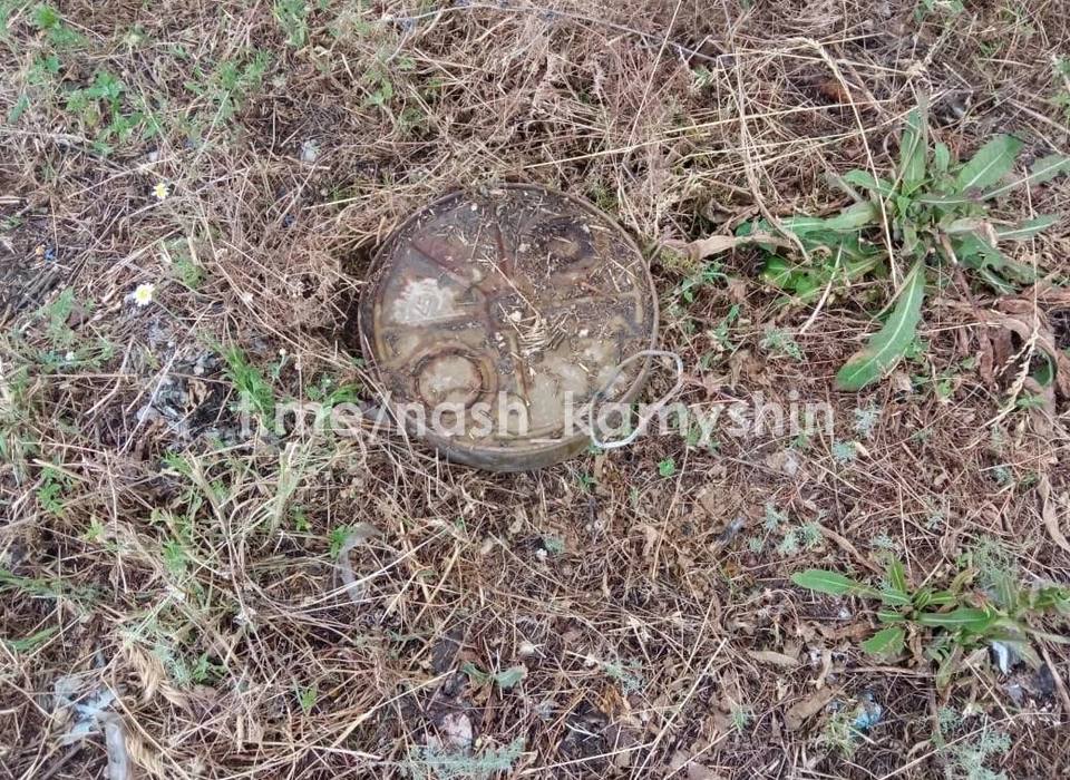 Противотанковую мину обнаружили в городе Волгоградской области