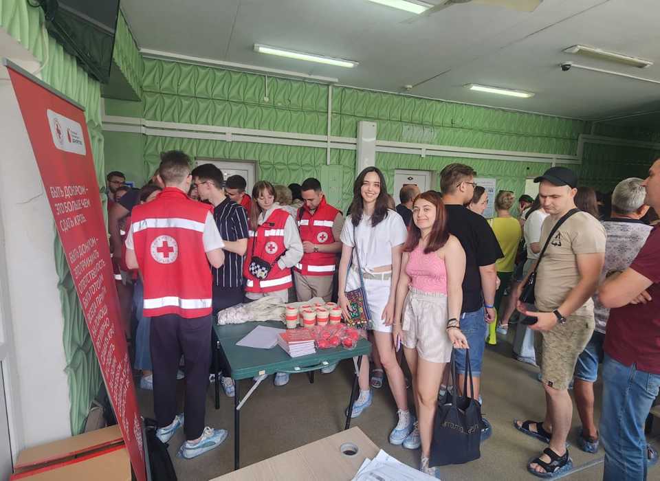 В Волгоградской области заготовили и переработали свыше 9,6 тыс. литров донорской крови