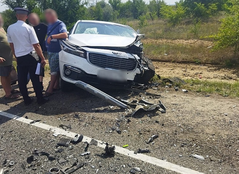 Под Волгоградом два автомобиля из ХМАО стали участниками смертельного ДТП