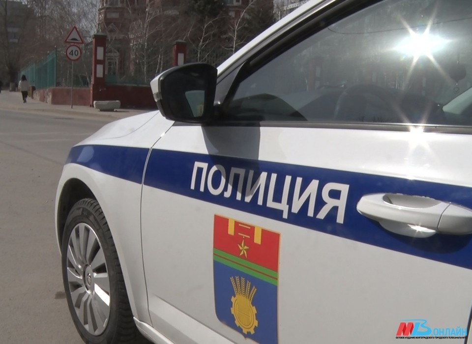 Водитель иномарки сбил 13-летнюю девочку в Волгограде