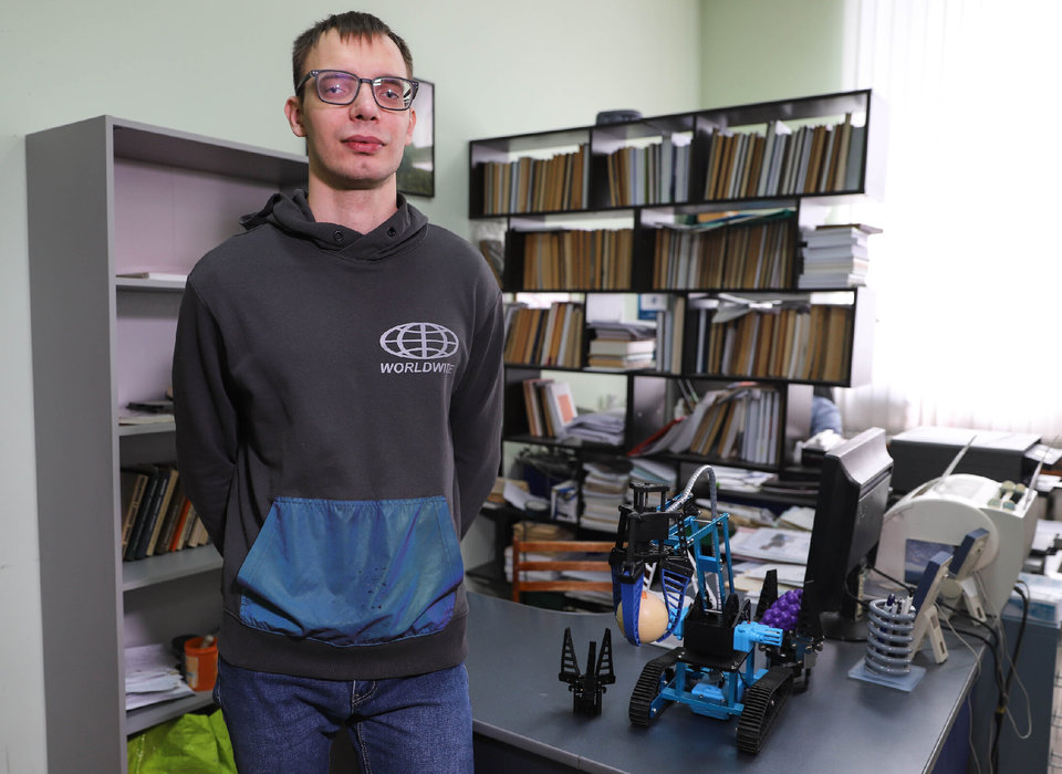 Волгоградец разрабатывает захватные устройства для «мягкой» робототехники