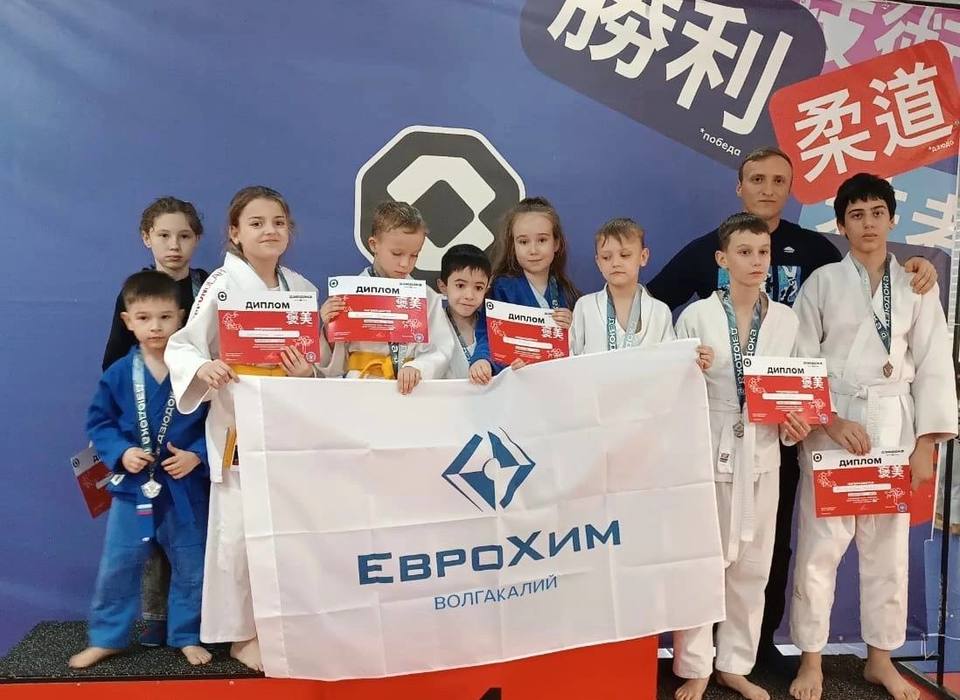 Детская команда дзюдоистов из Котельниково завоевала 15 медалей