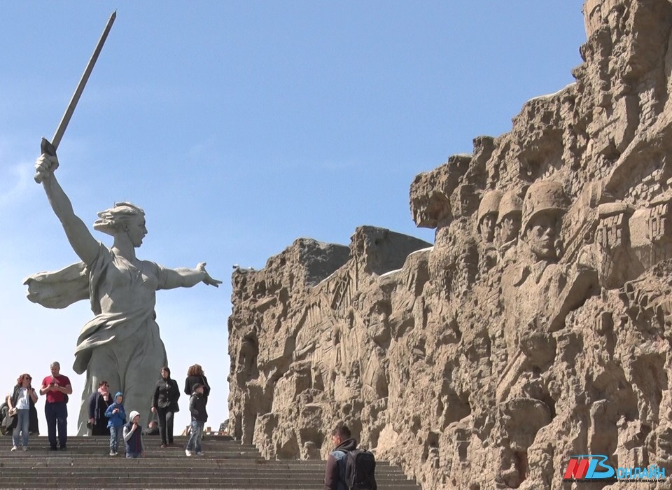 В Волгограде пытались выяснить, как жители относятся к переименованию города в Сталинград