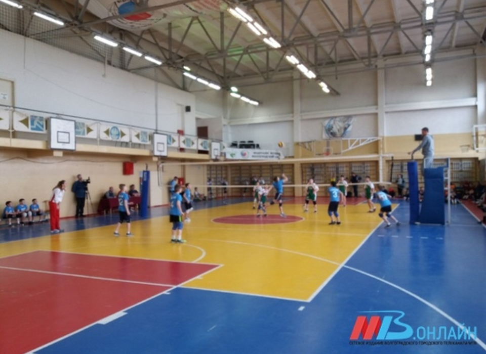 В гимназии № 7 в Волгограде капитально отремонтируют спортзал