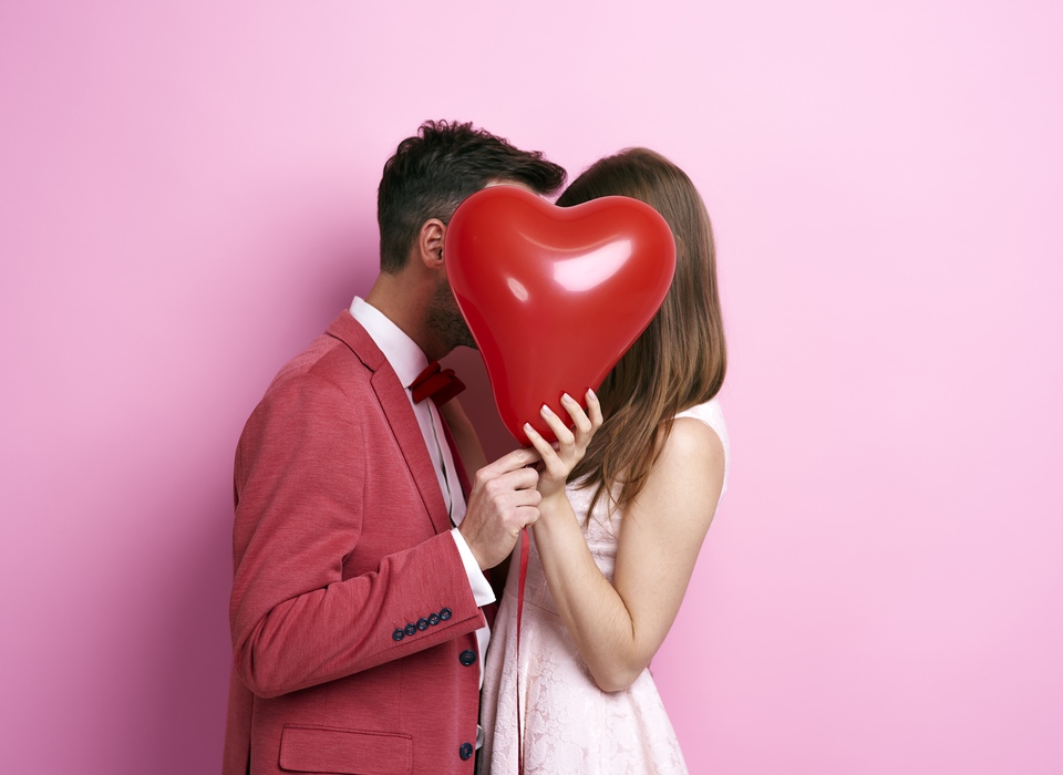 55% волгоградцев верят в любовь с первого взгляда
