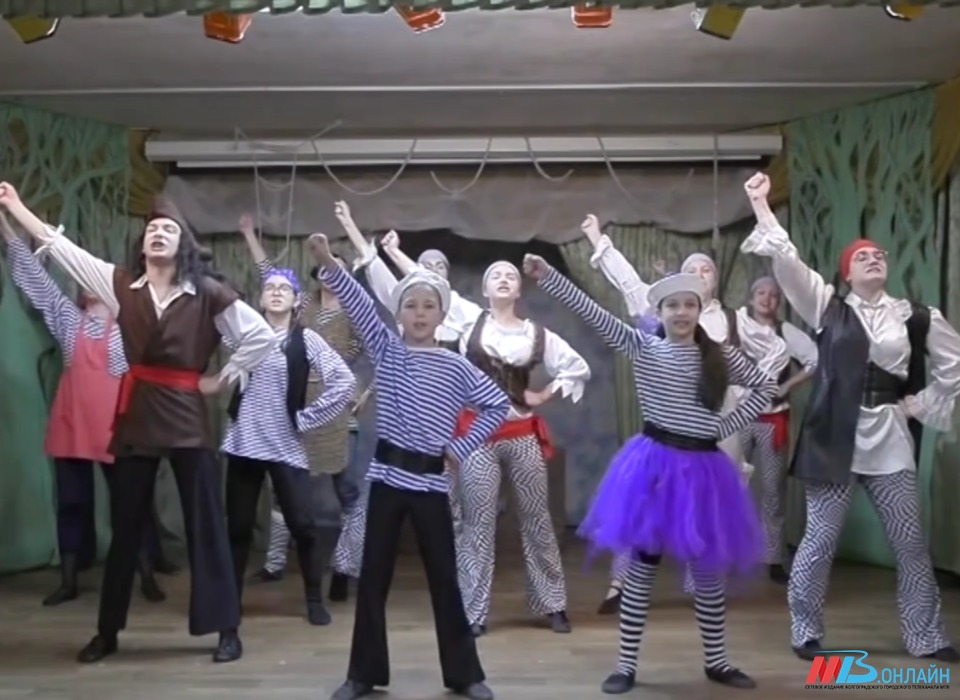 В Волгограде школьников подготовят к поступлению в театральные вузы