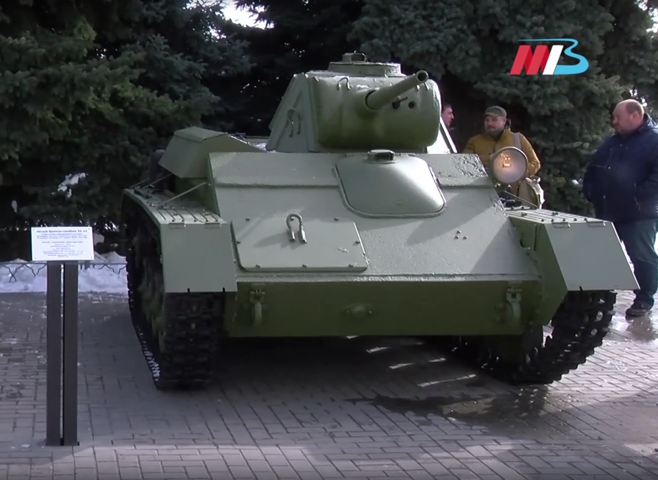 Танк Т-70, участвующий в Сталинградской битве, пополнил коллекцию музея в Волгограде