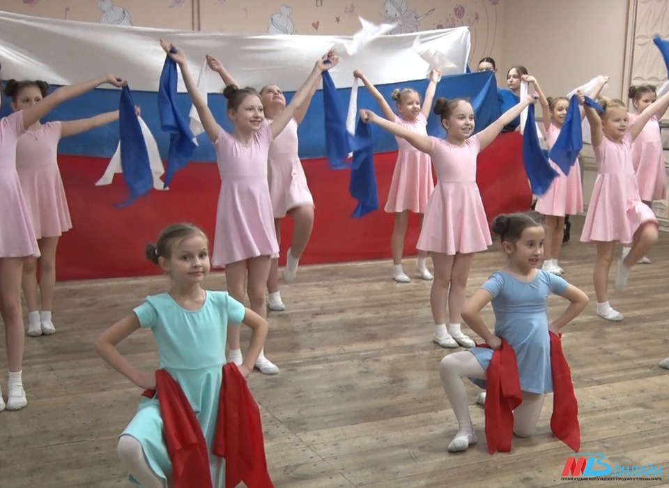 Танцевальные коллективы из Волгограда заняли первые места в Международном конкурсе