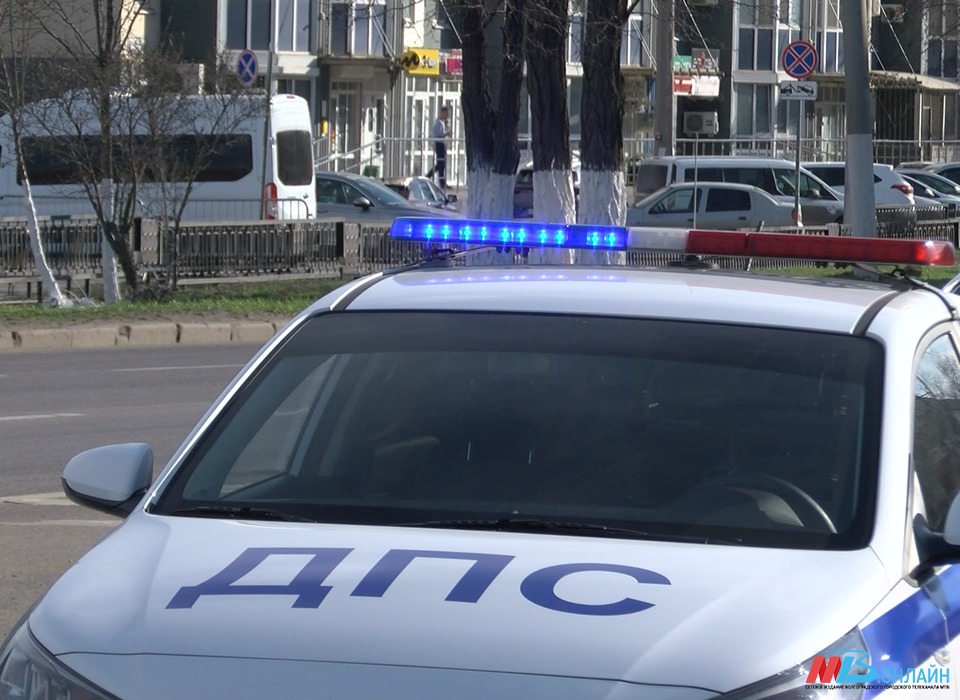 В Волгограде сотрудники госавтоинспекции вычисляют нарушителей ПДД
