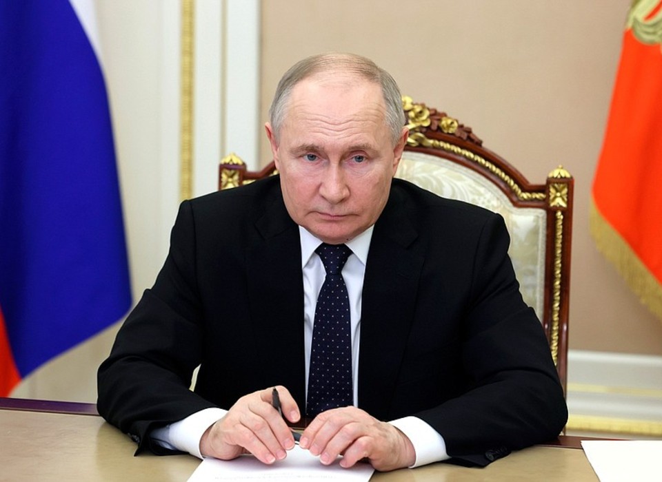Путин поддержал предложения губернатора Бочарова по развитию региона
