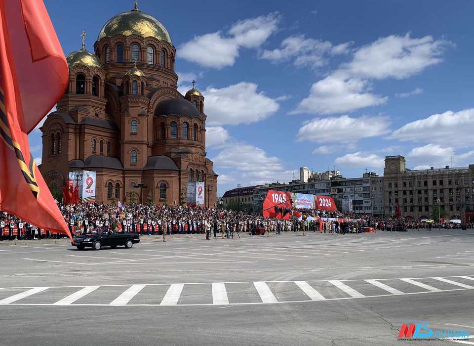 В Волгограде в параде Победы впервые приняли участие представители зарубежья