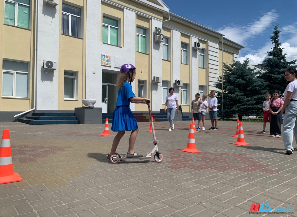 В Волгоградской области в пришкольных лагерях стартовала профильная смена по ПДД