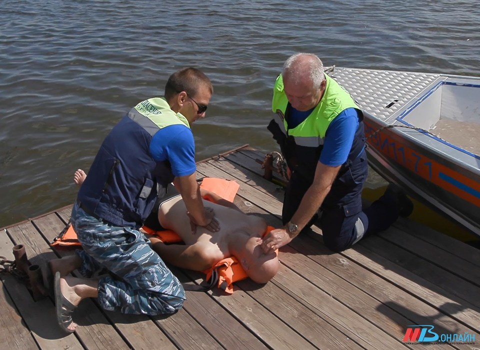 Волгоградские спасатели в очередной раз провели профилактический рейд в местах отдыха у воды
