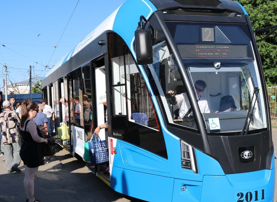 Жители Волгограда высоко оценили новые трамваи на маршруте №2