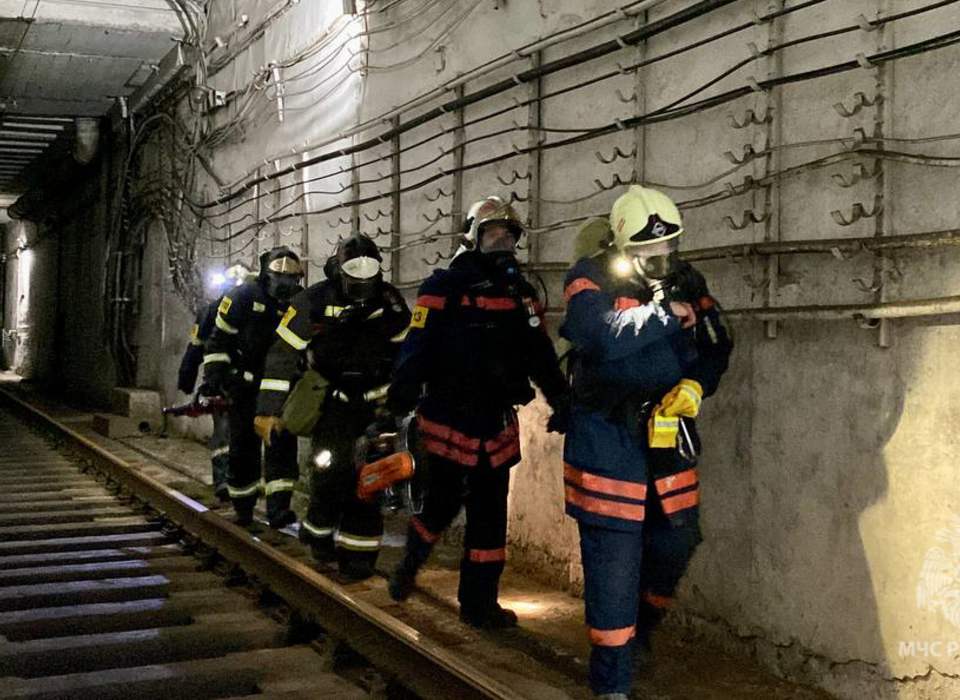 Волгоградский метротрам стал местом проведения пoжарнo-тактических учений