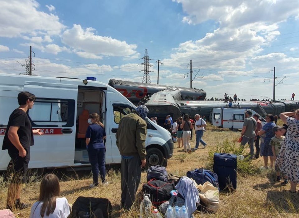 В оперштабе уточнили информацию о пострадавших при столкновении поезда с КамАЗом