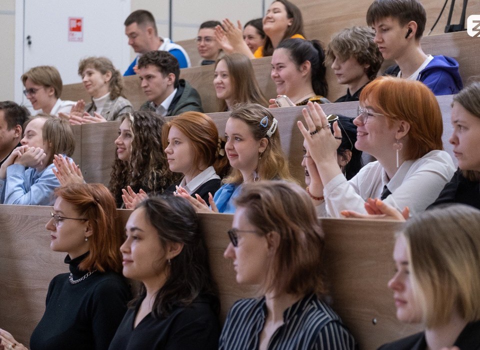 Волгоградские школьницы вышли в финал всероссийского конкурса лекторов