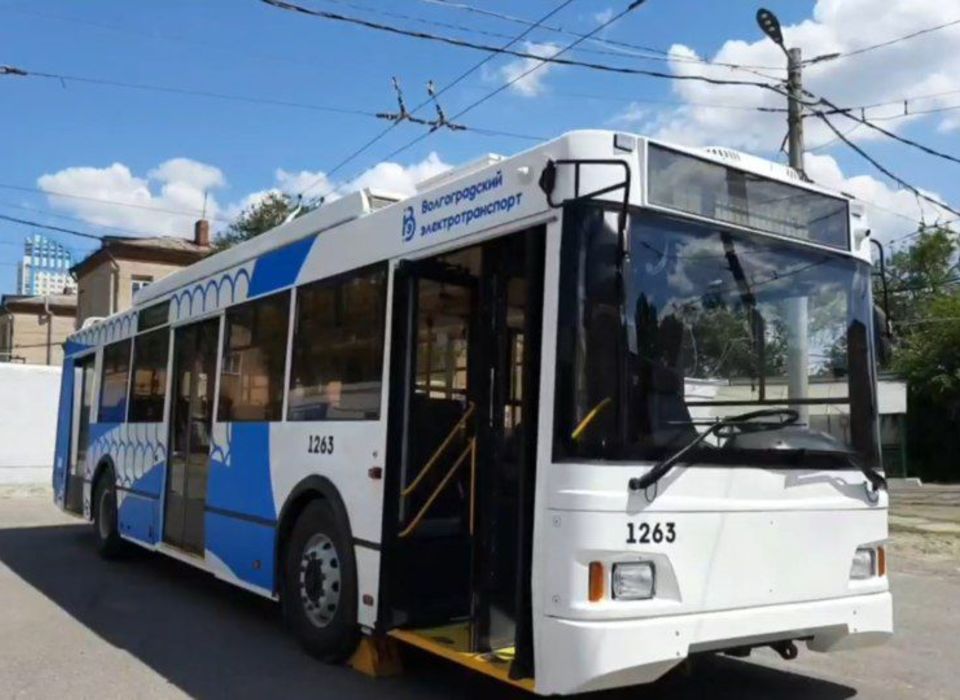 В Волгограде капитально восстановили еще один троллейбус