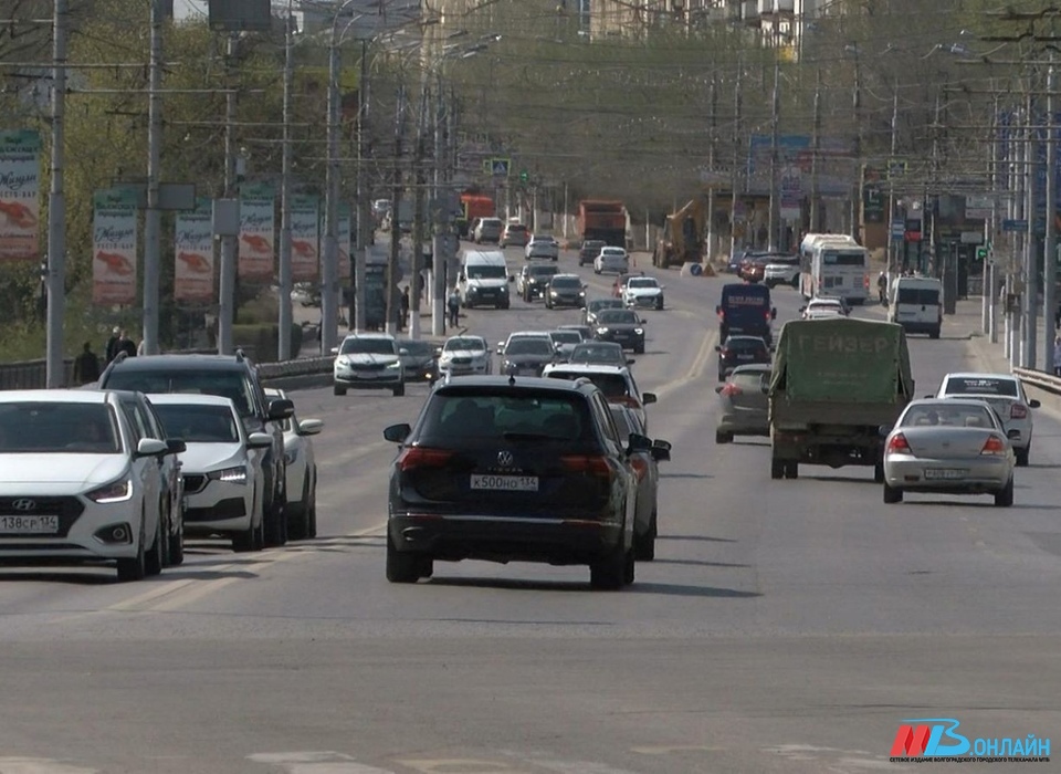 С 15 августа в Волгограде изменится движение авто на путепроводе