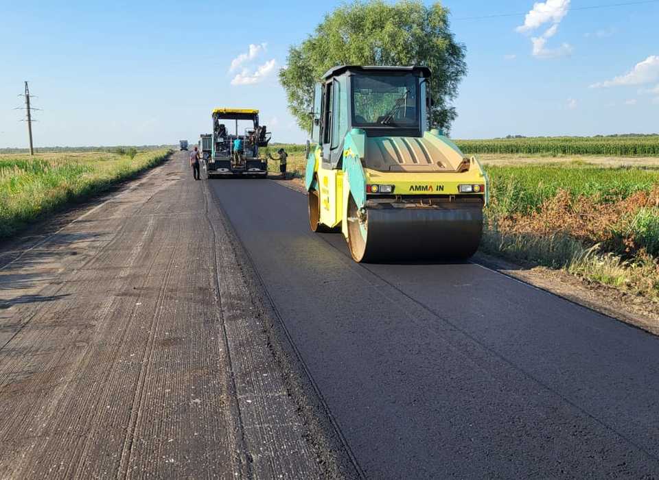 В Волгоградской области в Киквидзенском районе  завершается ремонт автотрассы