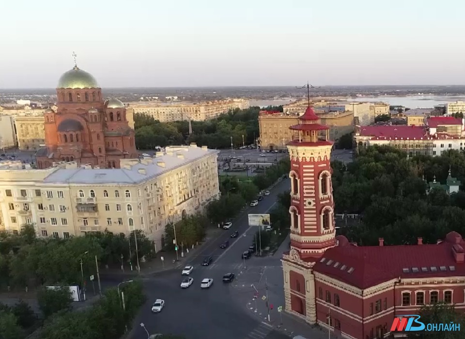 Волгоградцы обсуждают заморозки, рейтинг богачей и выставку трофейной техники