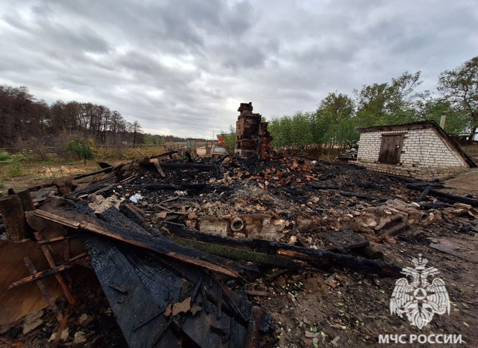 В хуторе Волгоградской области произошел пожар, унесший жизнь пенсионера